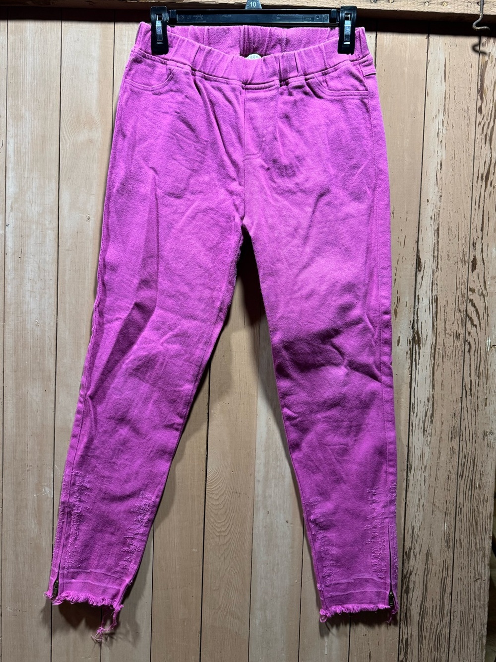 Umgee Magenta Cropped Jeans
